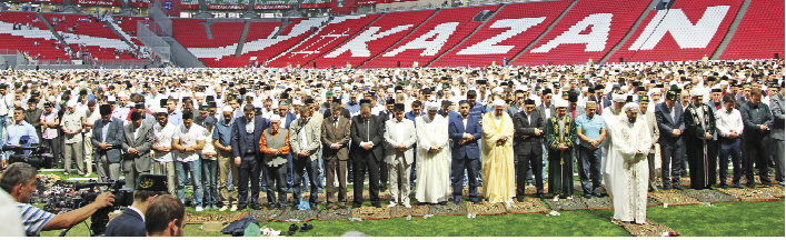 Kazan’da 10 bin kişilik iftar